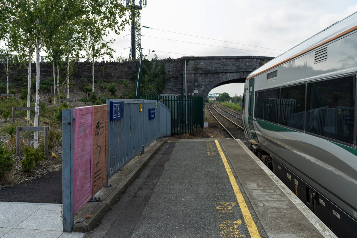 BROOMBRIDGE RAILWAY STATION BESIDE THE LUAS TRAM STOP 004