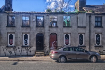  DERELICT BUILDING ON HAROLD'S CROSS ROAD 20 MARCH 2020 