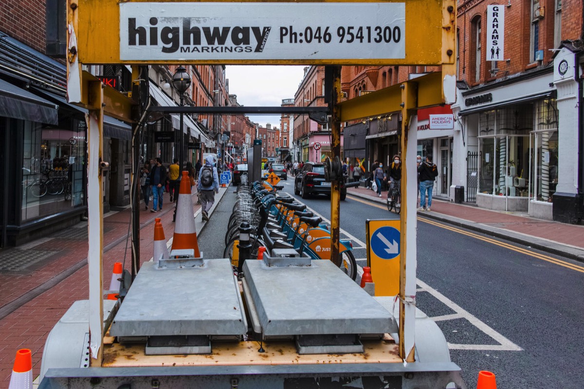 PEDESTRIANISED ON A TRIAL BASIS FOR FOUR WEEKENDS  004
