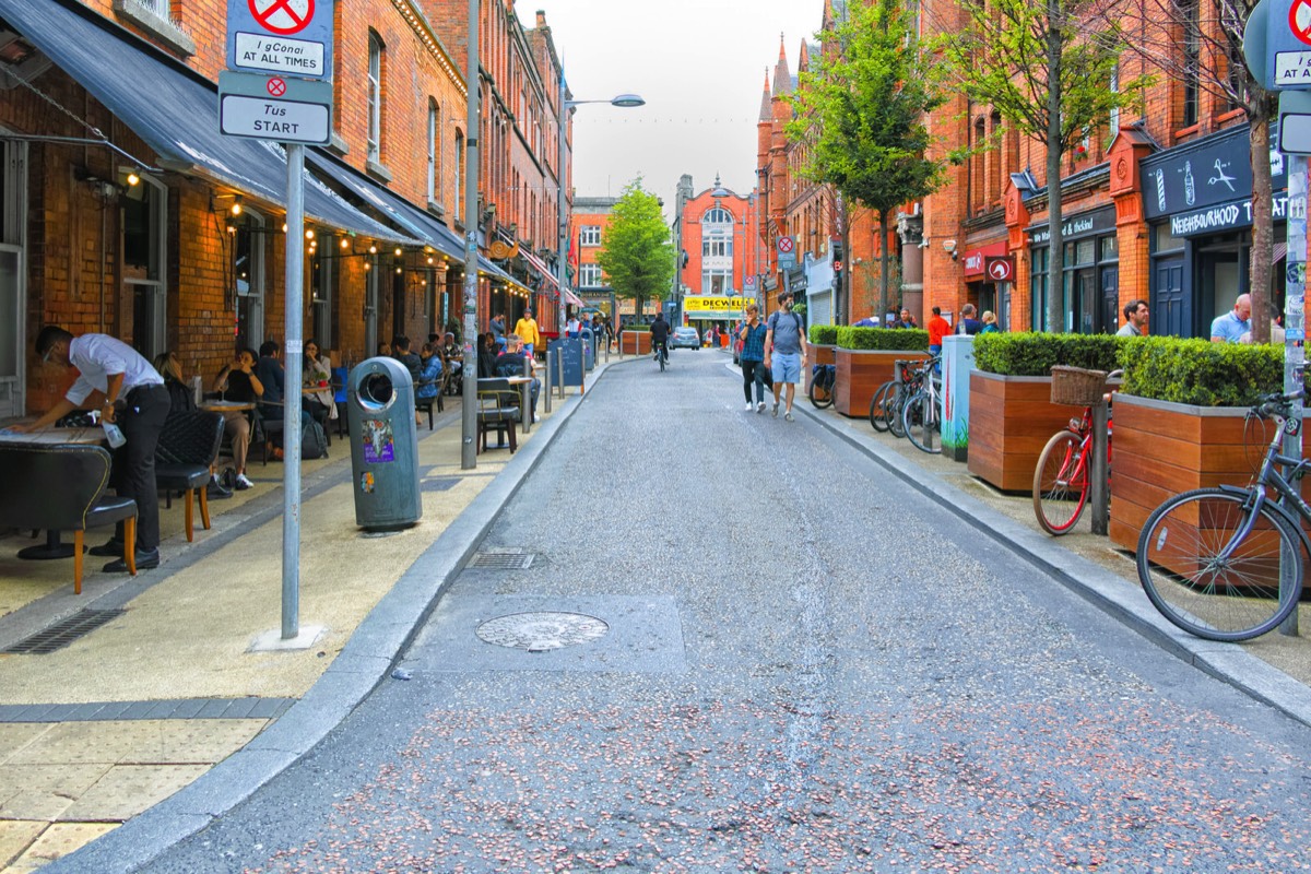 PEDESTRIANISED ON A TRIAL BASIS FOR FOUR WEEKENDS  012