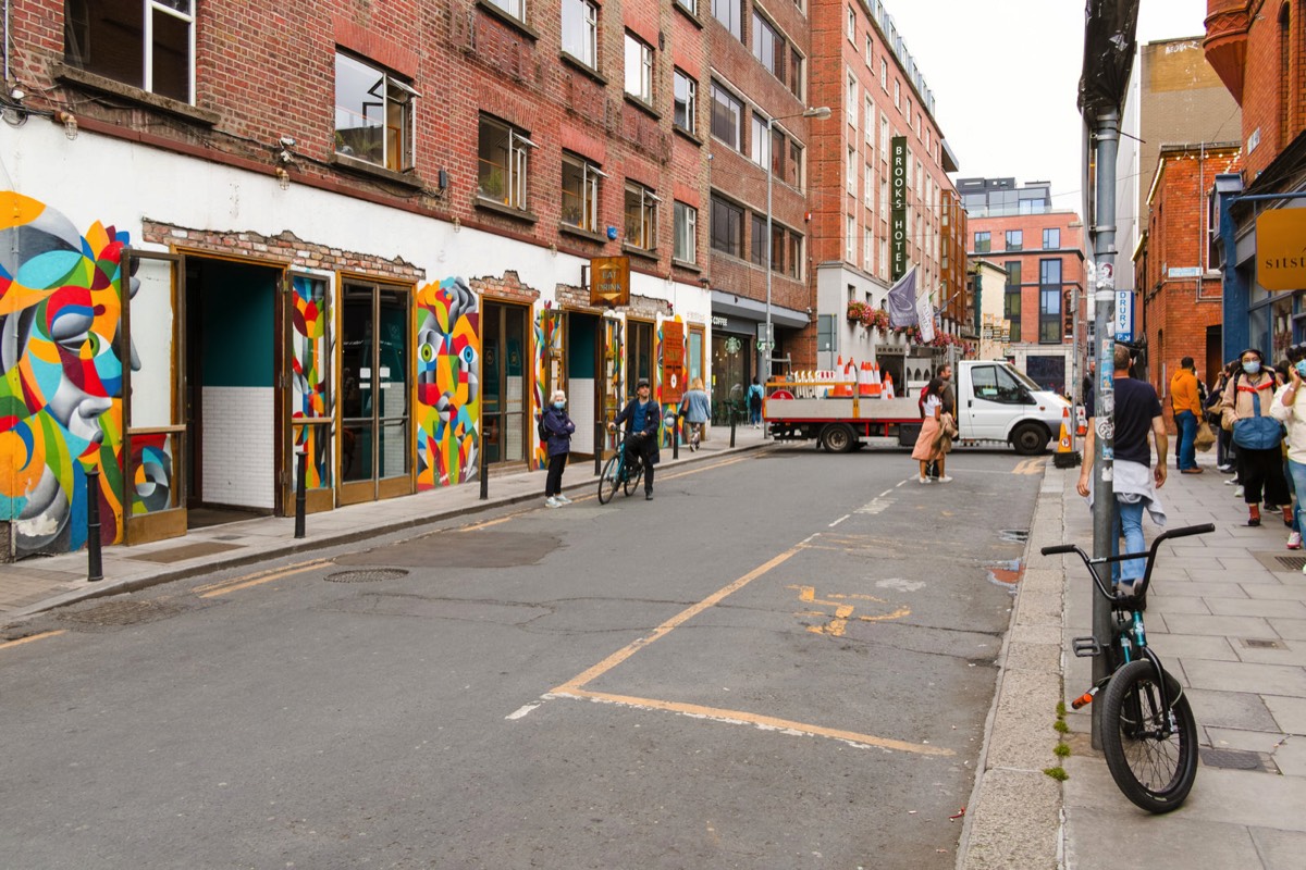 PEDESTRIANISED ON A TRIAL BASIS FOR FOUR WEEKENDS  014