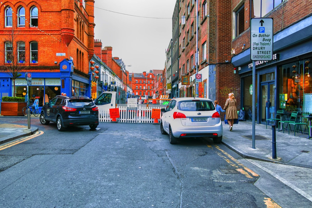 PEDESTRIANISED ON A TRIAL BASIS FOR FOUR WEEKENDS  017