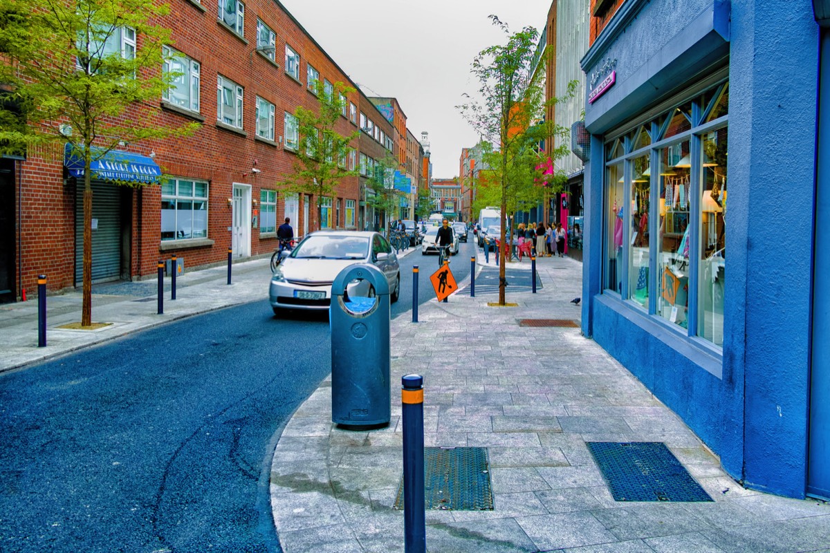 PEDESTRIANISED ON A TRIAL BASIS FOR FOUR WEEKENDS  019