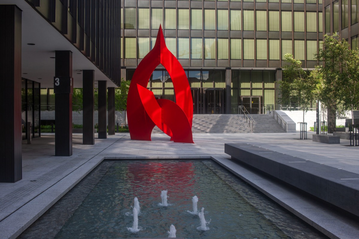 IN IRELAND THERE IS A LOVE AFFAIR WITH RED METAL SCULPTURES  - THIS ONE IS ON BAGGOT STREET 002