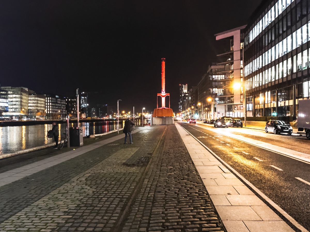 THE DIVING BELL IN  DUBLIN DOCKLANDS 001