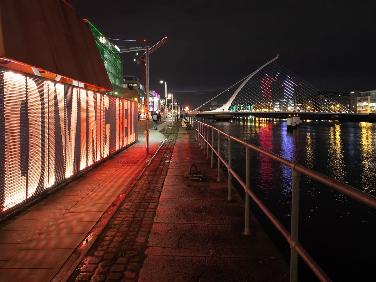 THE DIVING BELL IN  DUBLIN DOCKLANDS 005