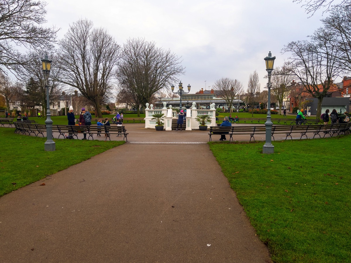 THE VERY POPULAR PEOPLES PARK IN DUN LAOGHAIRE 007