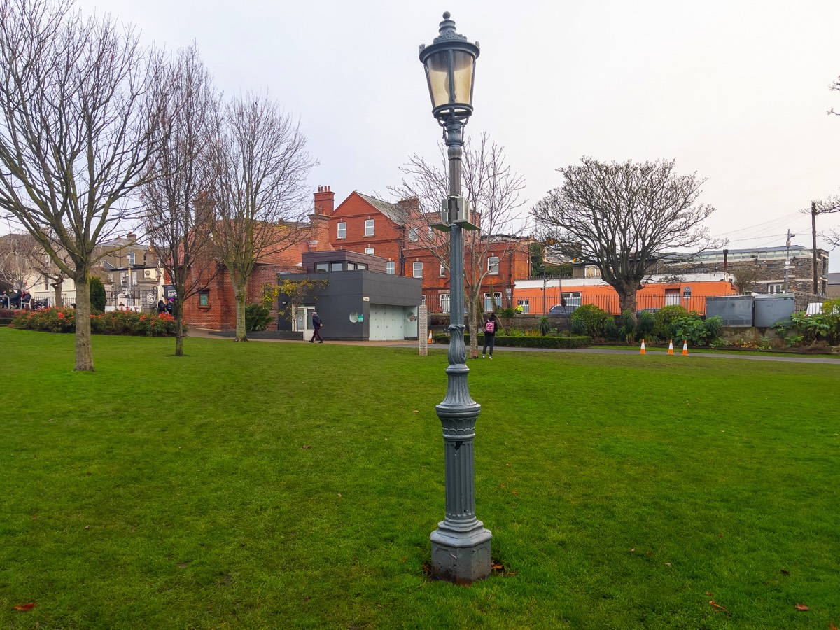 THE VERY POPULAR PEOPLES PARK IN DUN LAOGHAIRE 010