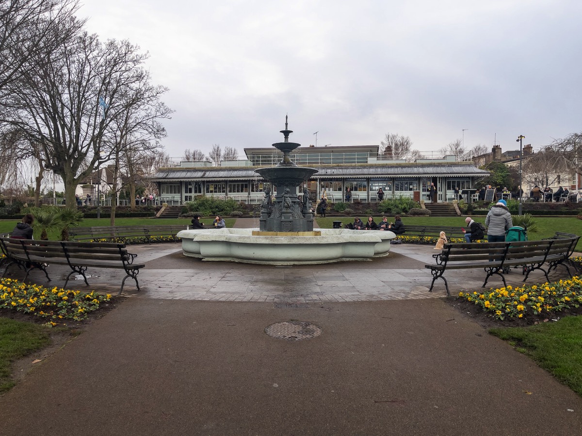THE VERY POPULAR PEOPLES PARK IN DUN LAOGHAIRE 014