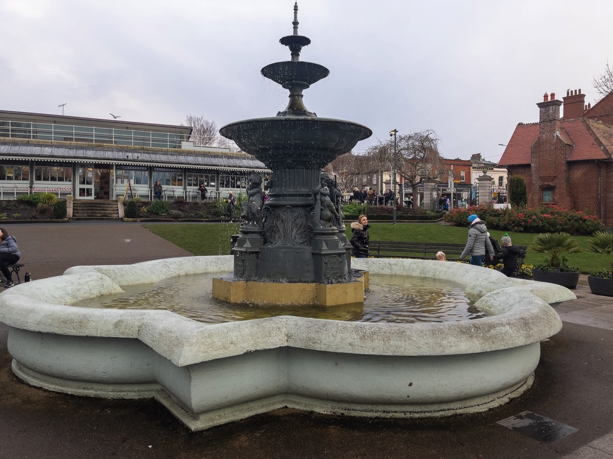 THE VERY POPULAR PEOPLES PARK IN DUN LAOGHAIRE 018