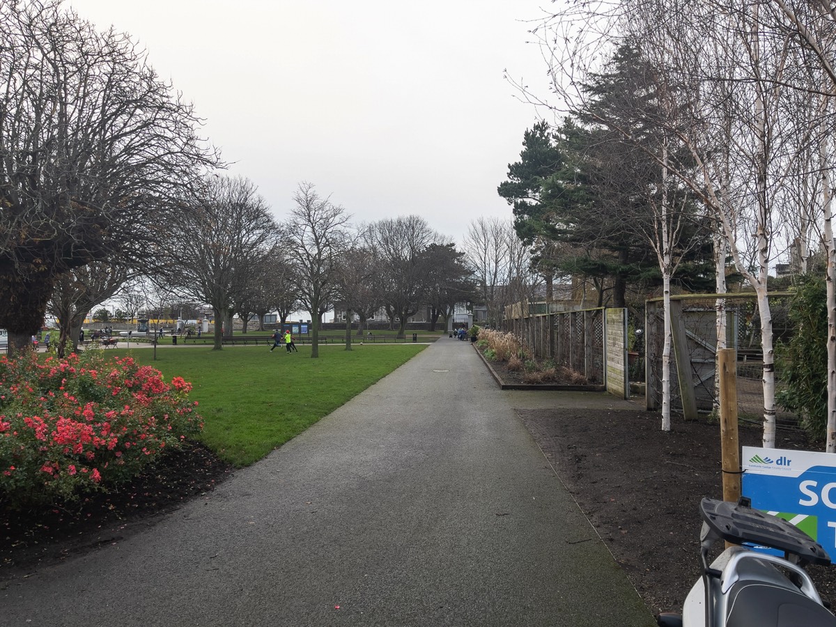 THE VERY POPULAR PEOPLES PARK IN DUN LAOGHAIRE 021