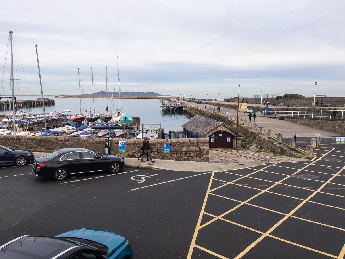 A WALK ALONG QUEENS ROAD IN DUN LAOGHAIRE 011