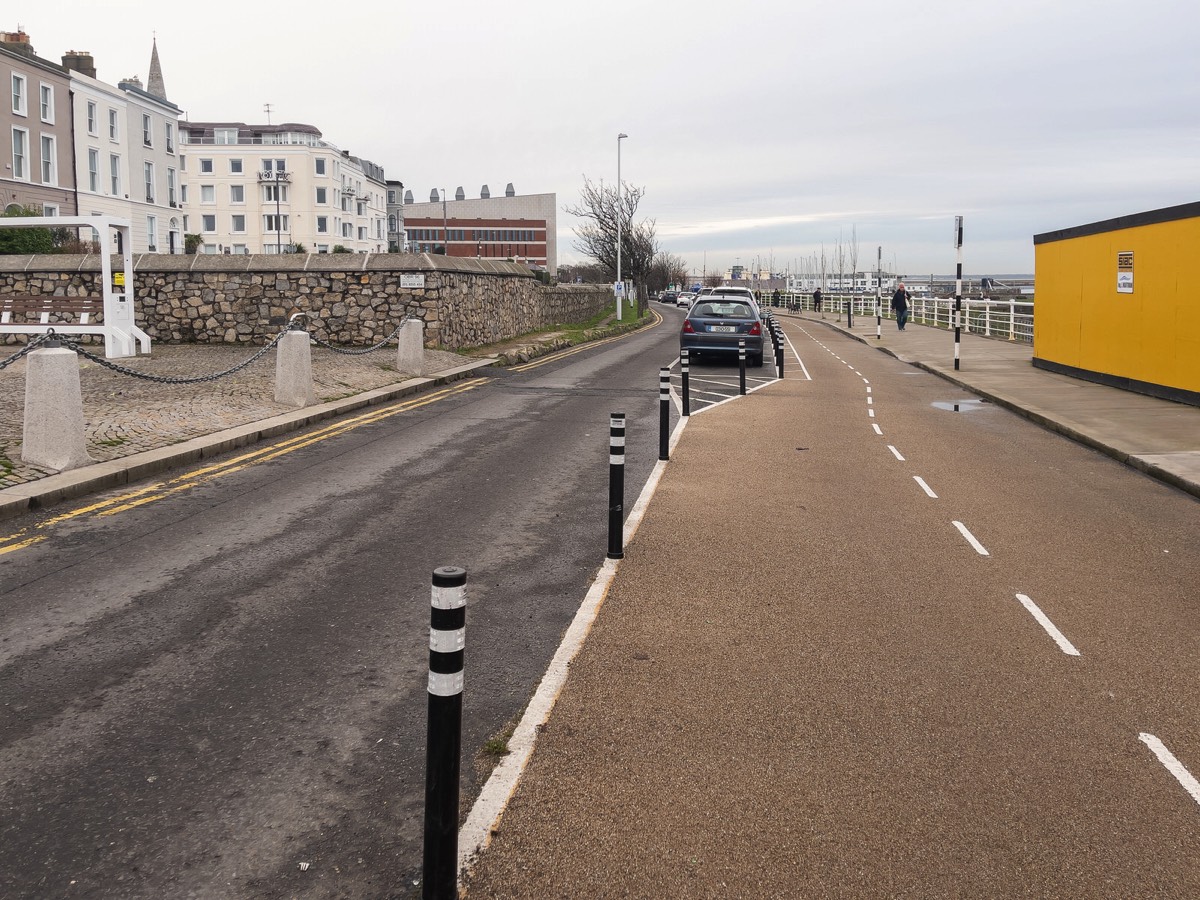 A WALK ALONG QUEENS ROAD IN DUN LAOGHAIRE 025