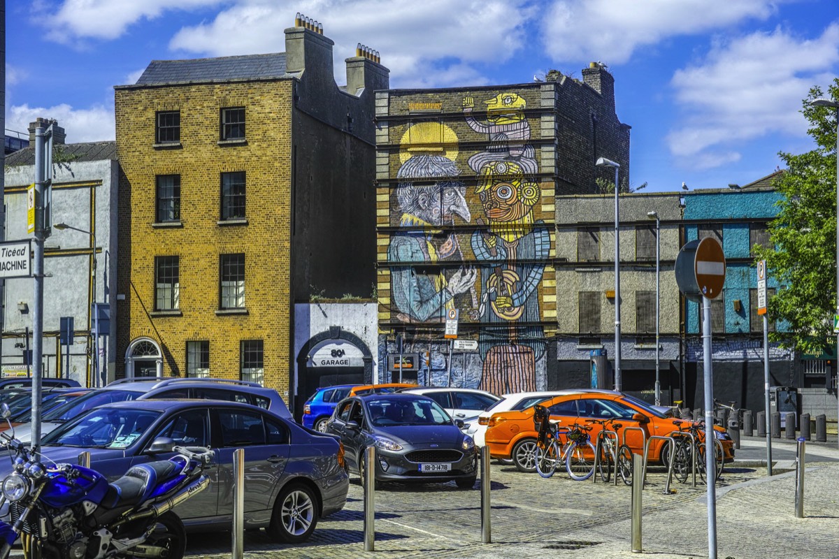 Smithfield Market was laid out in the mid 17th century as a marketplace. 016