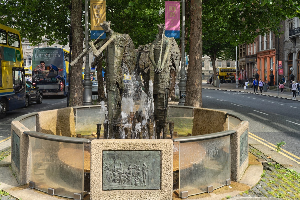 THOMAS DAVIS MEMORIAL - THE WATER HAS BEEN RESTORED 003