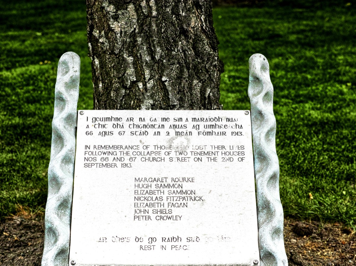 CHURCH STREET DISASTER MEMORIAL - FATHER MATTHEW SQUARE ON CHURCH STREET 004