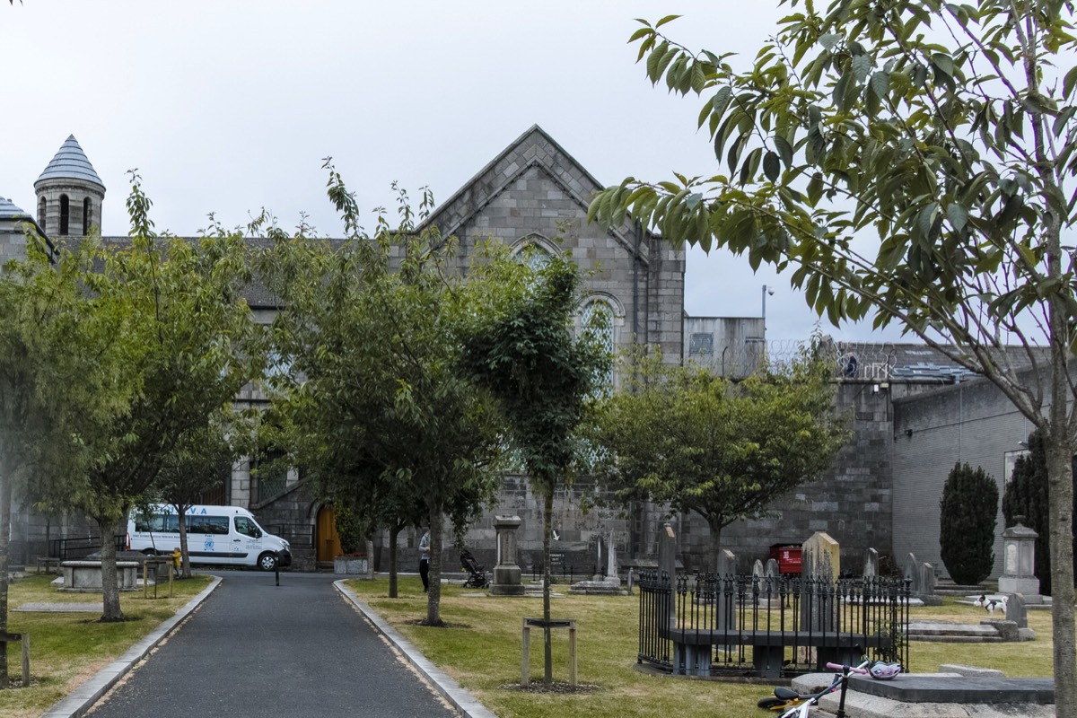 he military cemetery at Arbour Hil 007