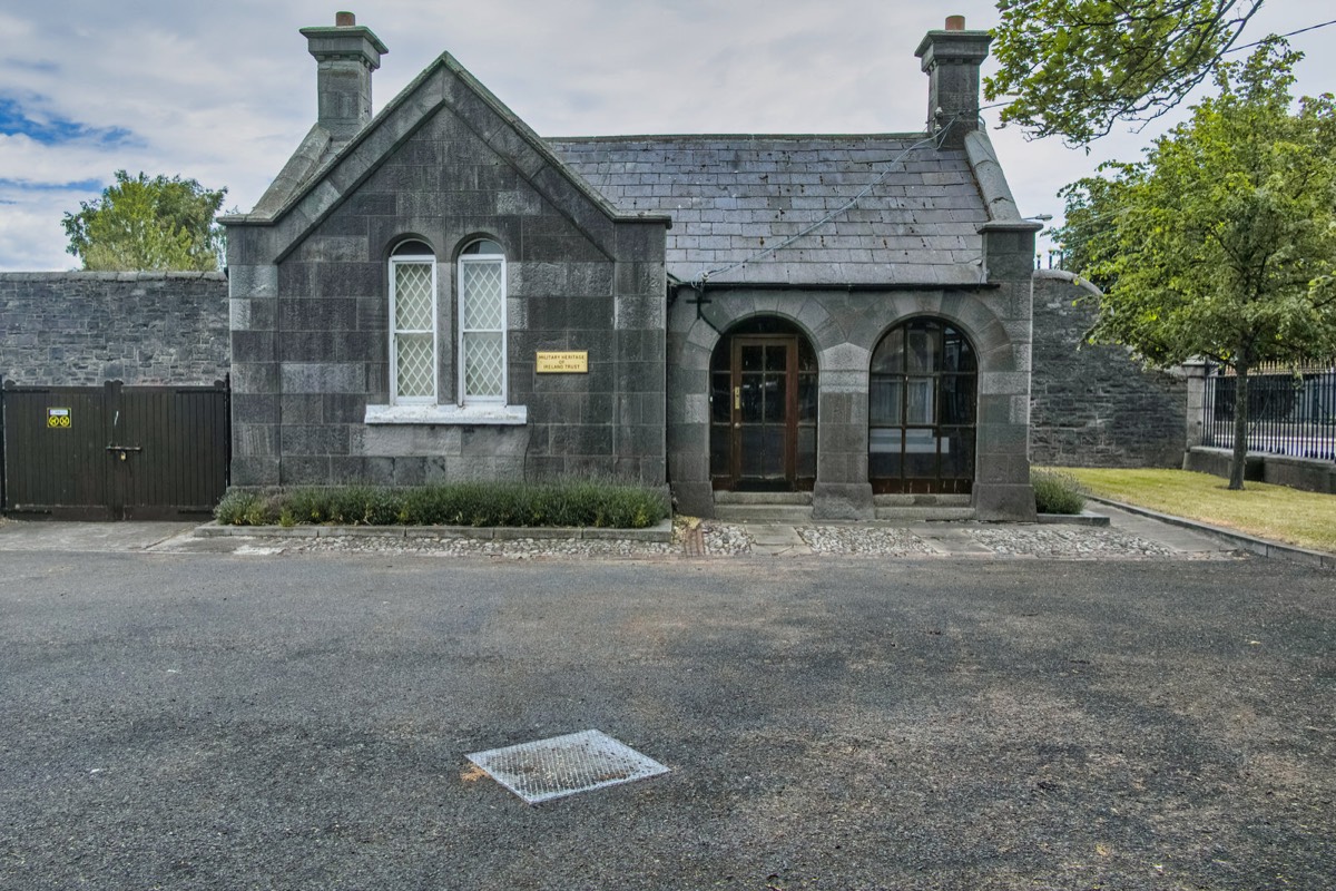 he military cemetery at Arbour Hil 002