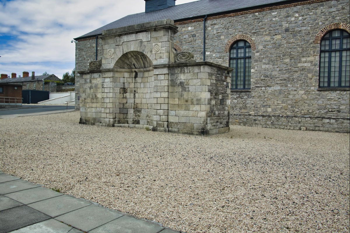 NATIONAL MUSEUM OF IRELAND - DECORATIVE ARTS AND HISTORY 004