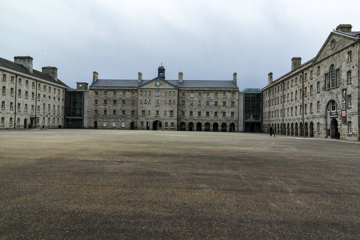 NATIONAL MUSEUM OF IRELAND - DECORATIVE ARTS AND HISTORY 015