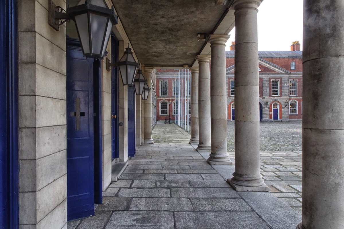 DUBLIN CASTLE IS LIKE A GHOST CASTLE - WHERE HAVE ALL THE PEOPLE GONE  007