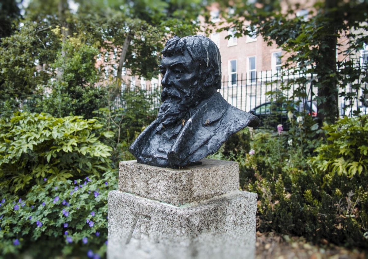 GEORGE WILLIAM RUSSELL Æ  -  MERRION SQUARE PUBLIC PARK 006