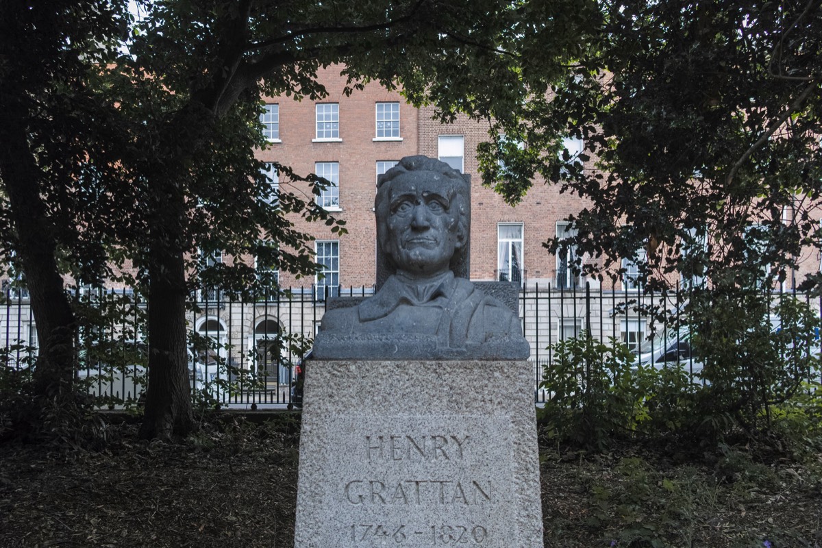 HENRY GRATTAN IN MERRION SQUARE PARK  - BY PETER GRANT 001