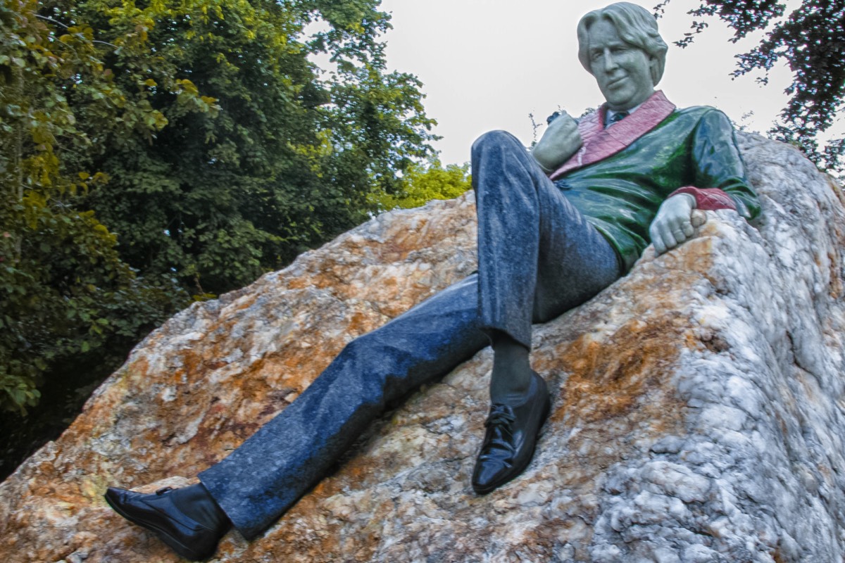 OSCAR WILDE SCULPTURE BY DANNY OSBORNE - THREE ELEMENTS 013