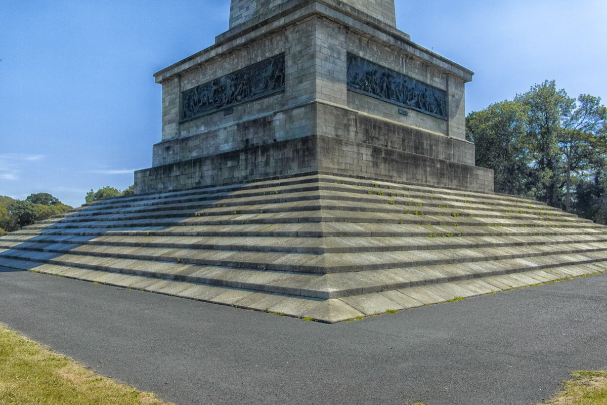 The Wellington Testimonial was built to commemorate the victories of Arthur Wellesley, 1st Duke of Wellington.  010