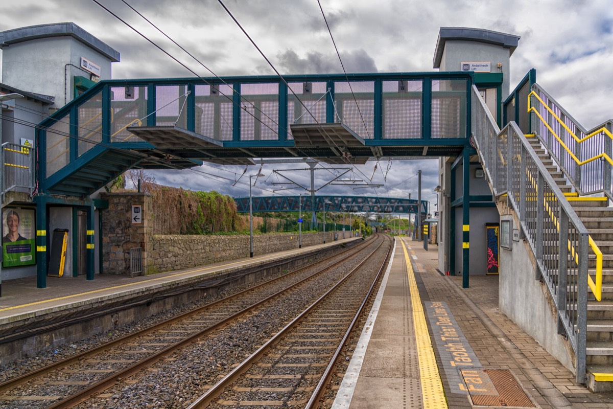 DART TRAIN STATION AT SEAPOINT 003