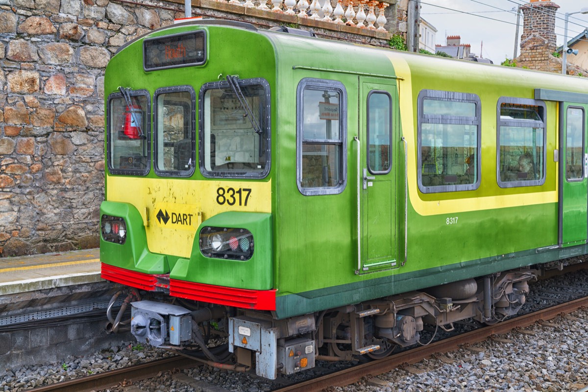 DART TRAIN STATION AT SEAPOINT 009