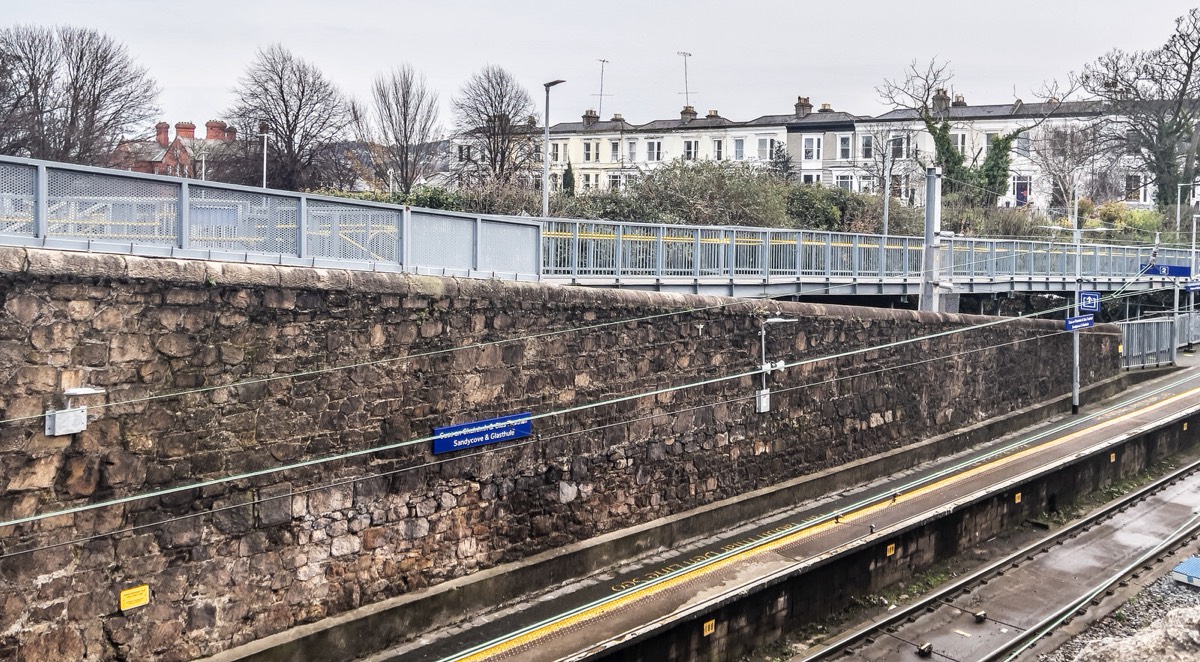 SANDYCOVE AND GLASTHULE TRAIN STATION  001