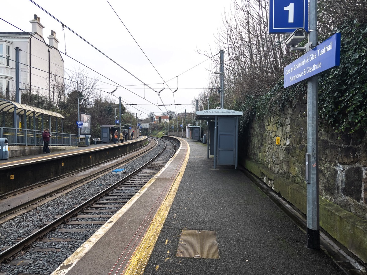 SANDYCOVE AND GLASTHULE TRAIN STATION  004