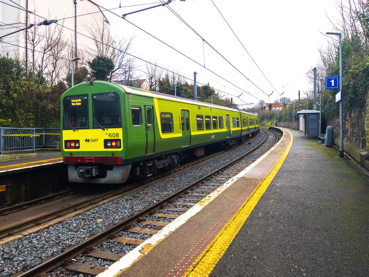 SANDYCOVE AND GLASTHULE TRAIN STATION  008