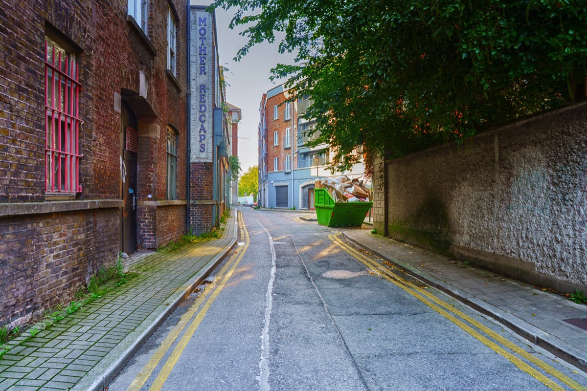 BACK LANE NEAR CHRIST CHURCH CATHEDRAL 002