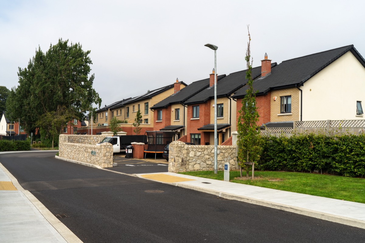 BIRD AVENUE IN CLONSKEAGH 005