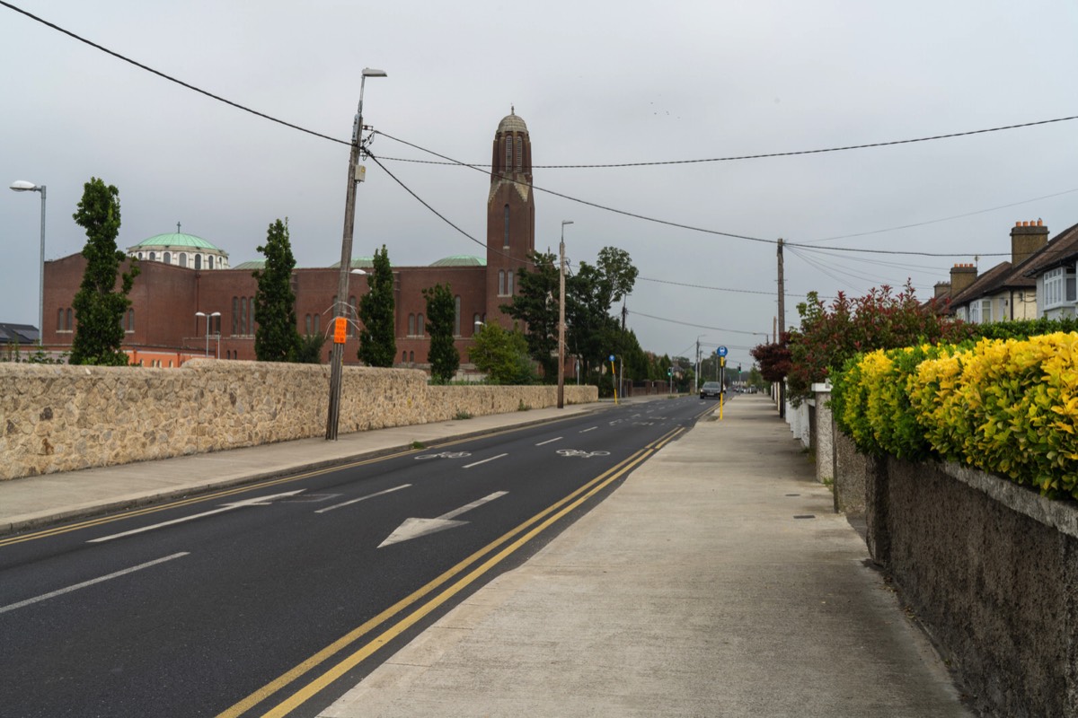 BIRD AVENUE IN CLONSKEAGH 013