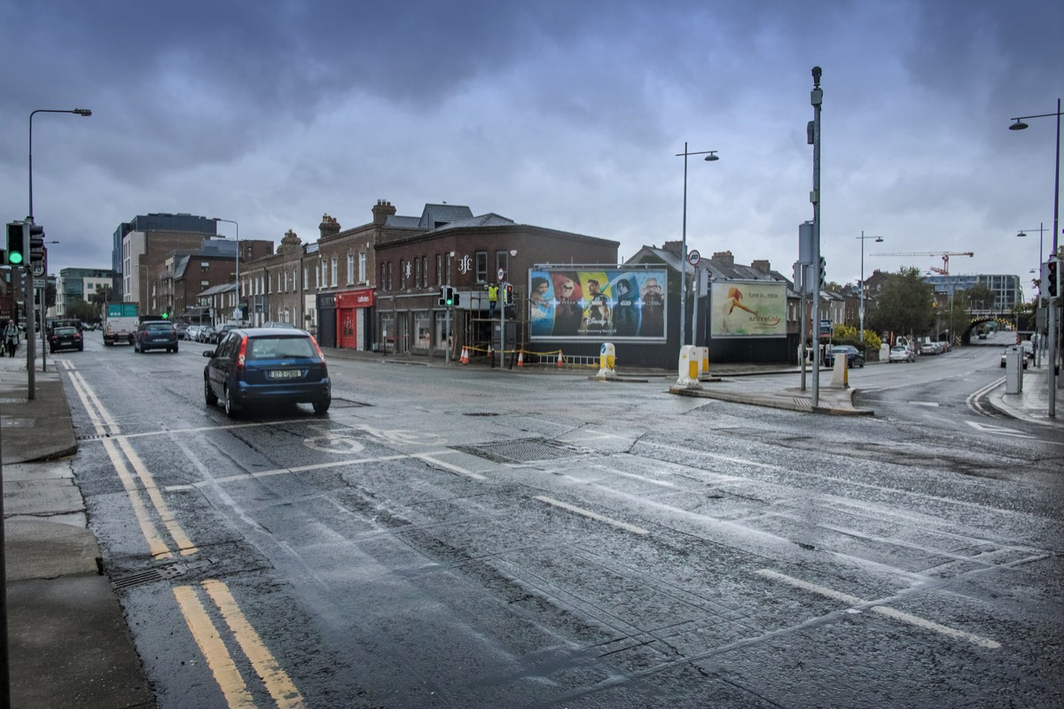 GRAND CANAL STREET ON  REALLY WET DAY 002