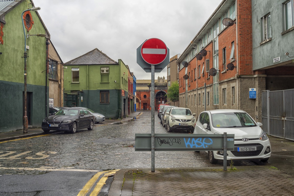 Little Britain Street was immortalised as the location of Barney Kiernan’s pub 001