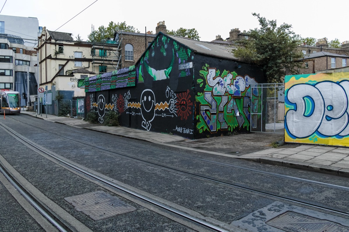 etween Harcourt and Charlemont tram stops the green line Luas turns off Adelaide Road onto Peters Place 006