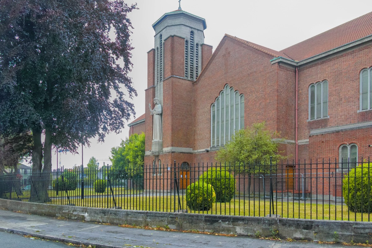 The Church of the Christ the King is a well known city land mark 002