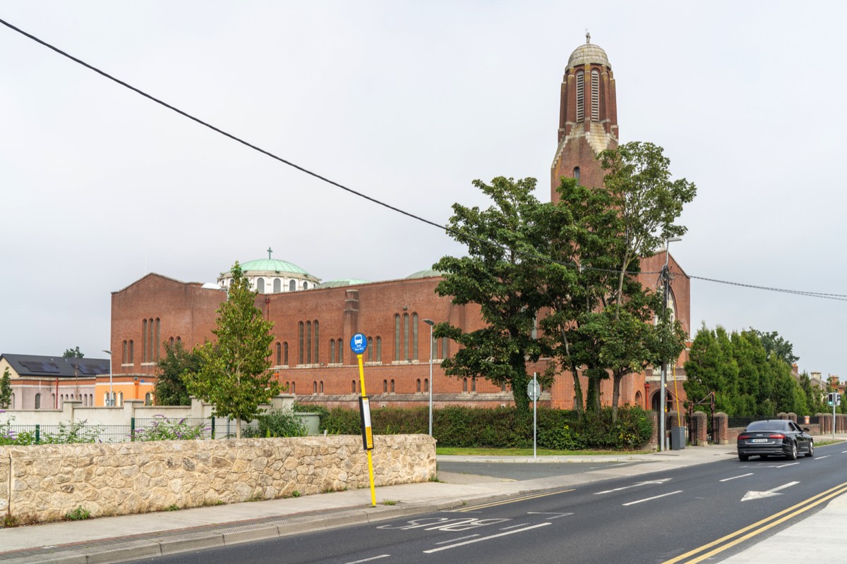 CHURCH OF THE MIRACULOUS MEDAL - BIRD AVENUE 002