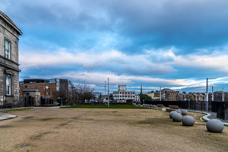 BROADSTONE PLAZA AND NEARBY 159511