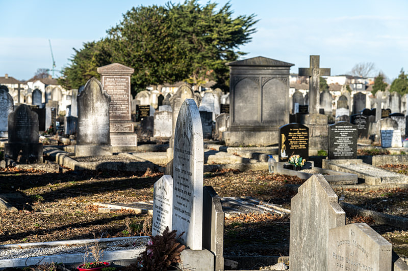 THE DECLINE AND RESTORATION OF A VICTORIAN CEMETERY 159763