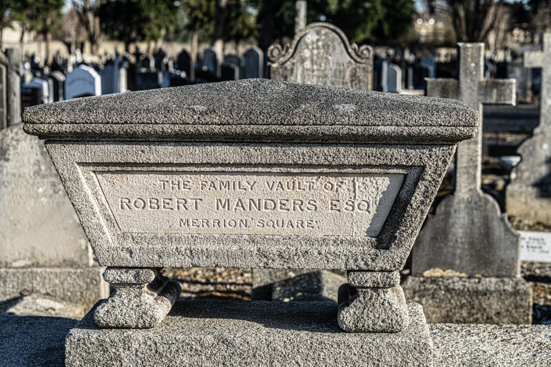 THE DECLINE AND RESTORATION OF A VICTORIAN CEMETERY 159765