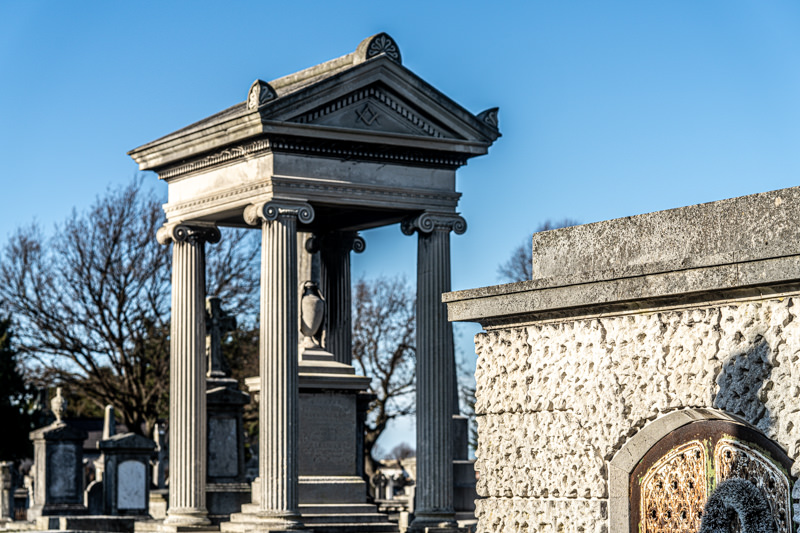 THE DECLINE AND RESTORATION OF A VICTORIAN CEMETERY 159785