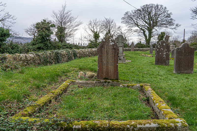 TULLY CHURCH AND GRAVEYARD 159600