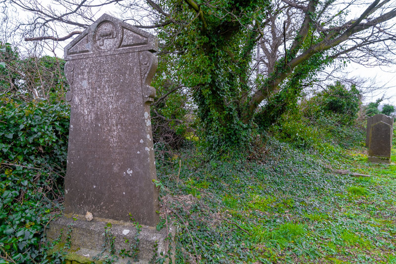 TULLY CHURCH AND GRAVEYARD 159603
