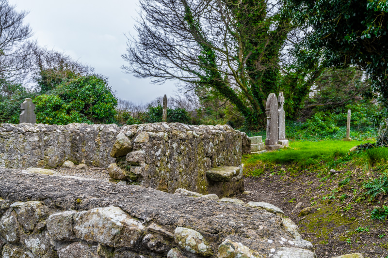 TULLY CHURCH AND GRAVEYARD 159607