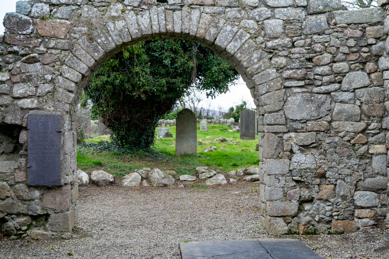 TULLY CHURCH AND GRAVEYARD 159611